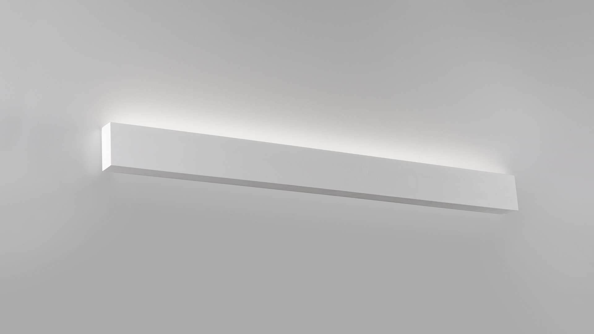 Ceiling corner LED: design lighting ideas with 9010novantadieci products